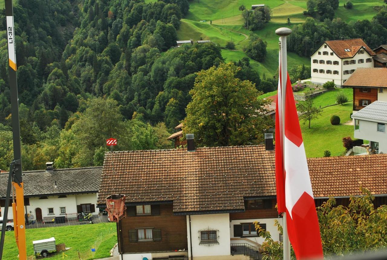 Romantic Room With Private Bathroom Saas im Prattigau Exterior foto